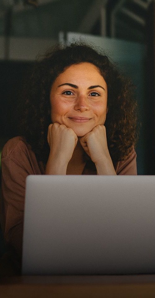 Encuentra un trabajo que te represente